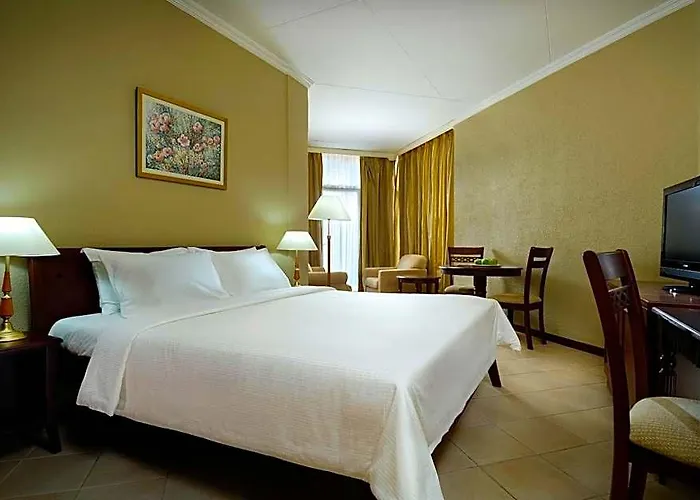 Berjaya Bay & Casino 3*